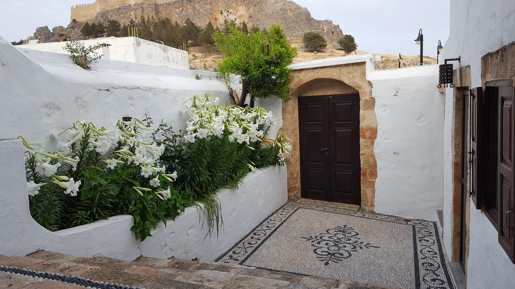 Villa Aphrodite Lindos Suites Exterior photo